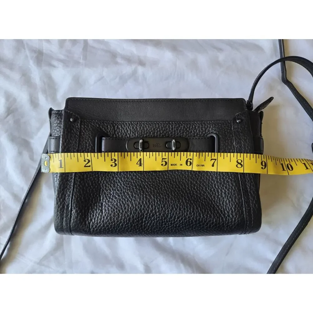 Coach Swagger Matte Black Pebble Leather Wristlet Crossbody Handbag Purse